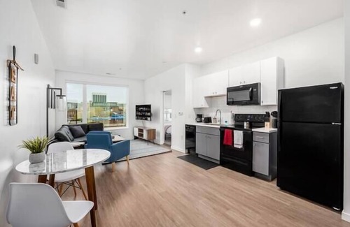 Livingston Park Casa | *BRAND NEW* MODERN 1BR APT IN DOWNTOWN COL l +GYM