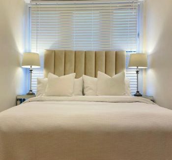 Dormers Wells Apartamento | Brand New Modern Flat