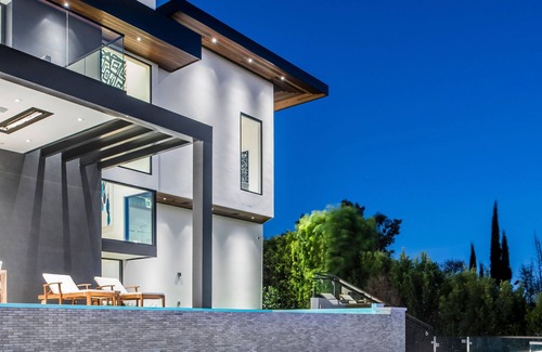 Bel Air Casa | Brand new modern masterpiece in Bel Air with exceptional ocean and city views!