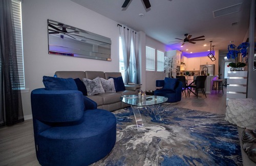 Colonialtown South Casa | Brand New Modern Pet Friendly Zen Home W/ Private Home Theater & Hot Tub! 2 Bedroom Home by RedAwning