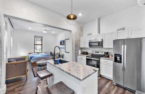 Over-the-Rhine Apartamento | Brand New on the Streetcar line
