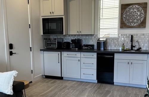 Chandler Casa | Brand New Private Guest Quarters with private entrance and private garage.