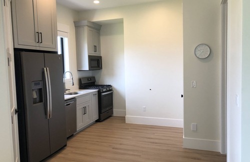 Washington Fields Casa | Brand New! | Quiet & Secluded | Close to Southern Utah adventures and beauty