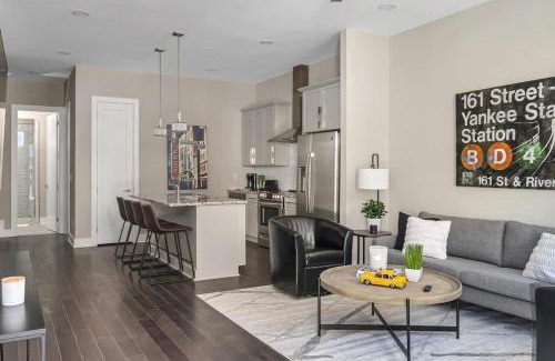 Nashville Casa | BRAND NEW Side by Side Homes - Sleeps 24 Guests