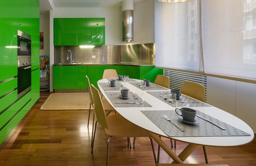 Verona City Centre Apartamento | APARTAMENTO DE LUJO BRILLANTE DE LUJO A ESTRENAR CON TERRAZA