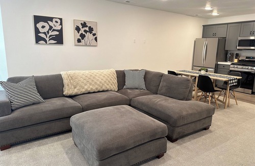 Park City Apartamento | Brand New Spacious 2BR Heber City Retreat