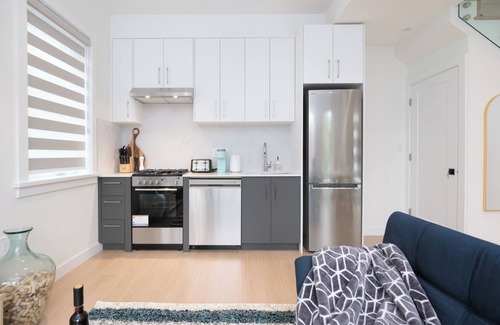 Renfrew-Collingwood Casa | Brand New Spacious Home in Heart of Vancouver