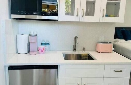 Oakland Park Apartamento | Brand New Studio with Pool Access