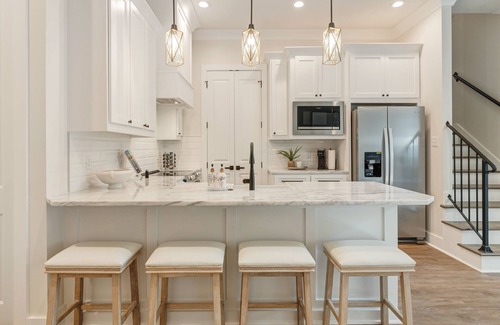 Lafayette Casa | Brand new upscale 3bed/2.5 bath townhome located in the heart of Lafayette, LA!
