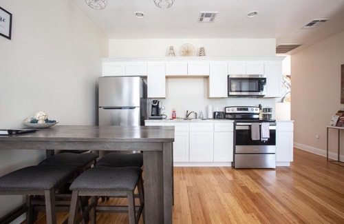 Saint Claude Apartamento | BRAND NEWLY Constructed 3BD Bywater Home Minutes From French Quarter Walking Distance Mississippi River