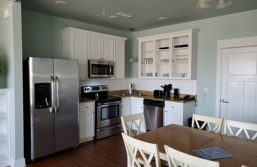Branson Complejo | Branson 3BR/3BA Resort Condo - Available Nov 20-26 - Lots of Extras! Free Wifi!
