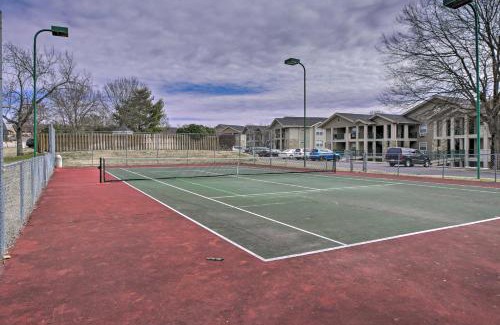 Branson Apartamento | Branson Condo in Holiday Hills Resort and Golf Club!