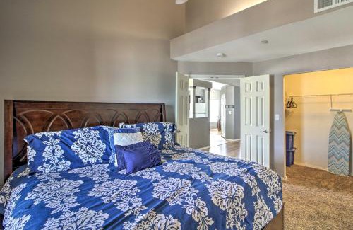 Table Rock Apartamento | Branson Condo with Pool 2 Mi to Table Rock Lake