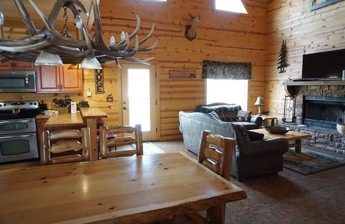 Branson Cedars Cabina | Branson Elk es tu cabaña lejos de casa