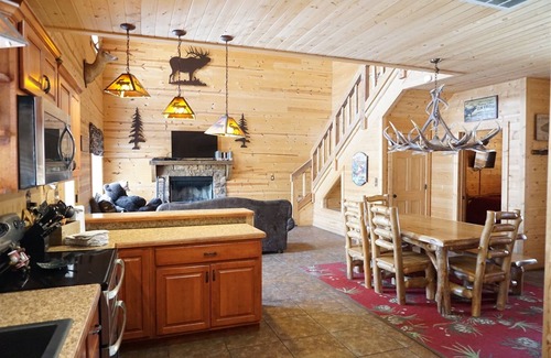 Branson Cedars Cabina | Branson Elk es tu cabaña lejos de casa