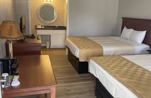 Branson Theater District Hotel | Branson Victorian Inn