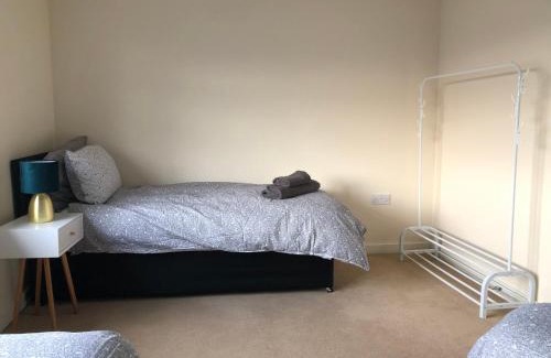 Wolverhampton Casa | Bray House - Perfect for Large Groups