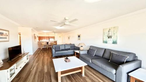 Yamba Casa | Breakers 2 - 7, 18 - 20 Pacific Parade