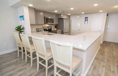 Destin Condominio | "Breakers East 502" Gulf Front 2BR/2BA Beach setup included