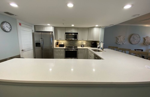 Destin Condominio | "Breakers East 603" Gulf Front 2BR/2BA Beach setup included