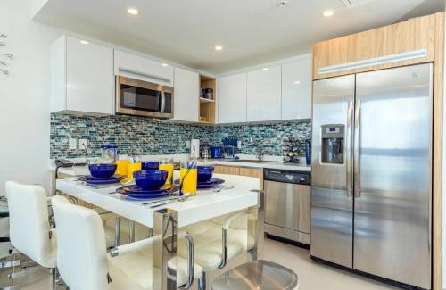 Noord Apartamento | Breath Taking Beach Front Views Condo Eagle Beach