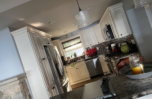 Teall Beach Casa | Breath taking lake view rental just minutes away from Seneca lake wineries!