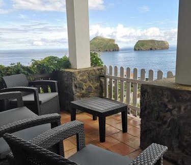 Angra do Heroismo Villa | Breathe Nature - Beach House Azores