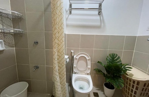 Las Pinas Apartamento | Breathing Space Staycation at South Residences Las Piñas 2 BR