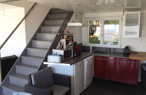 Meschers-sur-Gironde Apartamento | Impresionante casa con vista al mar con terraza tranquila