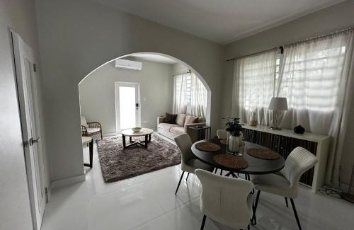 Parque Apartamento | Breathtaking 2-Bedroom Beachside Apartment