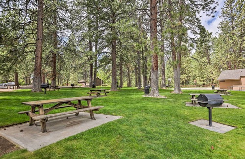 Bend Condominio | Breathtaking Bend Condo w/Resort Amenities!