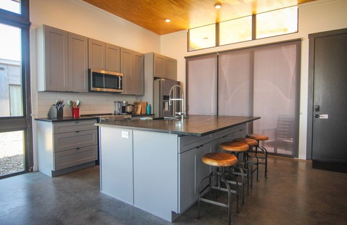 Quincy Casa | Breathtaking Gorge Ampitheater, Cave B Winery and SageCliffe Resort view home