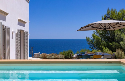 Castro Marina Villa | Breathtaking high end villa w/spectacular sea view