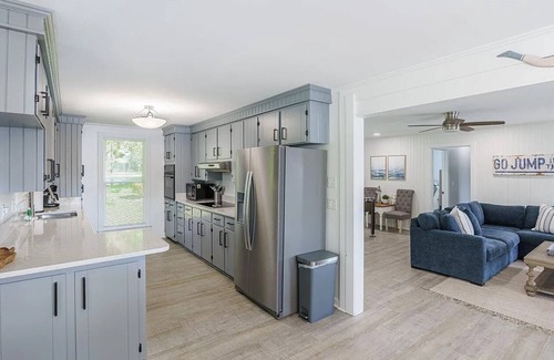 Chapin Casa | Breathtaking Lake View from this 3-Bedroom 2 Bath House in Peaceful Chapin