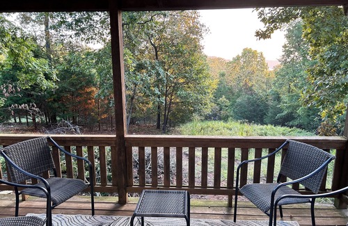 Gamaliel Cabina | Breathtaking lake view on Lake Norfork..... “804 HUT”- the reel escape!