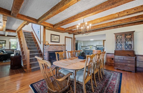 Campton Otro | Breathtaking Mountain Views from Lovingly Updated 1850 Antique Farmhouse