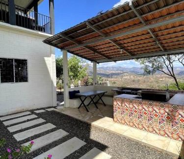 El Amatillo Casa | Breathtaking Mountain Views in La Union, El Salvador