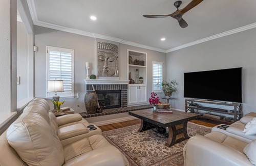 Almaden Casa | Breathtaking Panoramic Views and Modern Elegance in Almaden Valley