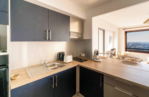Bourg-l'Eveque Apartamento | Breathtaking view - Private garage