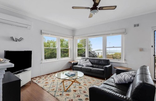 Encounter Bay Casa | Breathtaking Views of Encounter Bay Pet Friendly