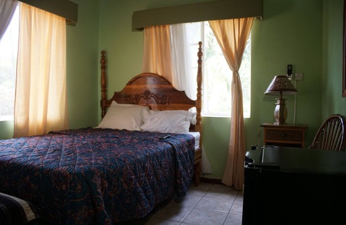 Greenwood Casa | Breathtaking Views Emerald Views!!!! Attention Eco Tourism lovers!!