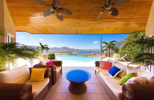 Potrero Villa | Breathtaking Views & Stunning Infinity Pool
