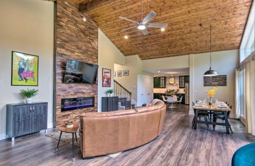 Chimney Rock Casa | Breathtaking Views Unique Chimney Rock Cottage!