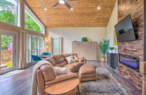 Chimney Rock Casa | Breathtaking Views Unique Chimney Rock Cottage!