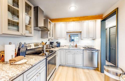Baldy Mountain Casa | Breck Hideout
