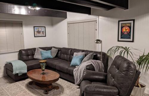 Groveland Casa | Breckenridge Chalet near Yosemite. Dog friendly!