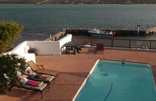 Port Beaufort Apartamento | Breede River View with mooring at Witsand,Self-Catering Apartment