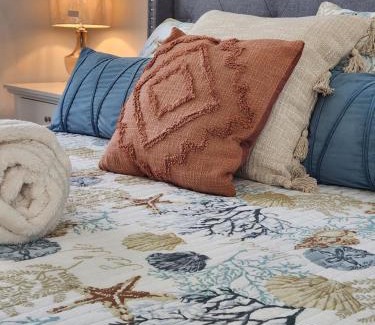West Bay Casa | Breeze at Barkers