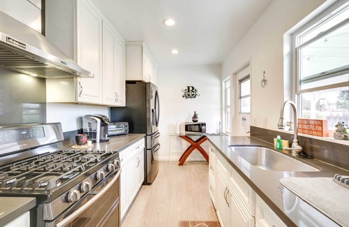 Lincoln Acres Casa | 'Breeze by the Marina' Chula Vista Getaway!