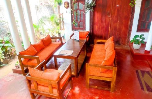 Uppuveli Casa | Breeze Guest House